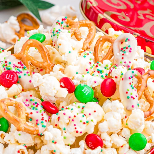 CRISPS & POPCORN